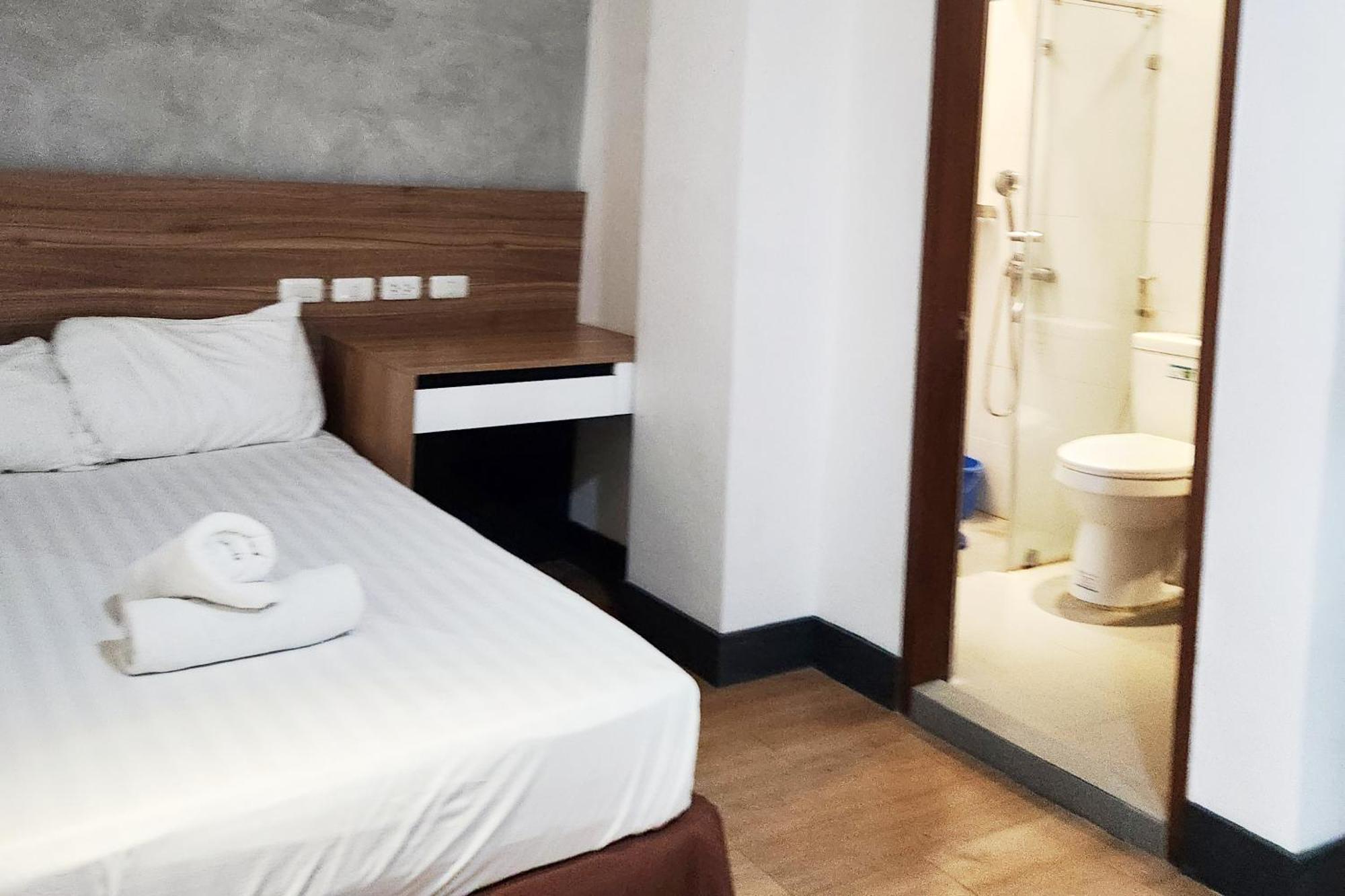 Boulevard Pension Hotel 세부 외부 사진