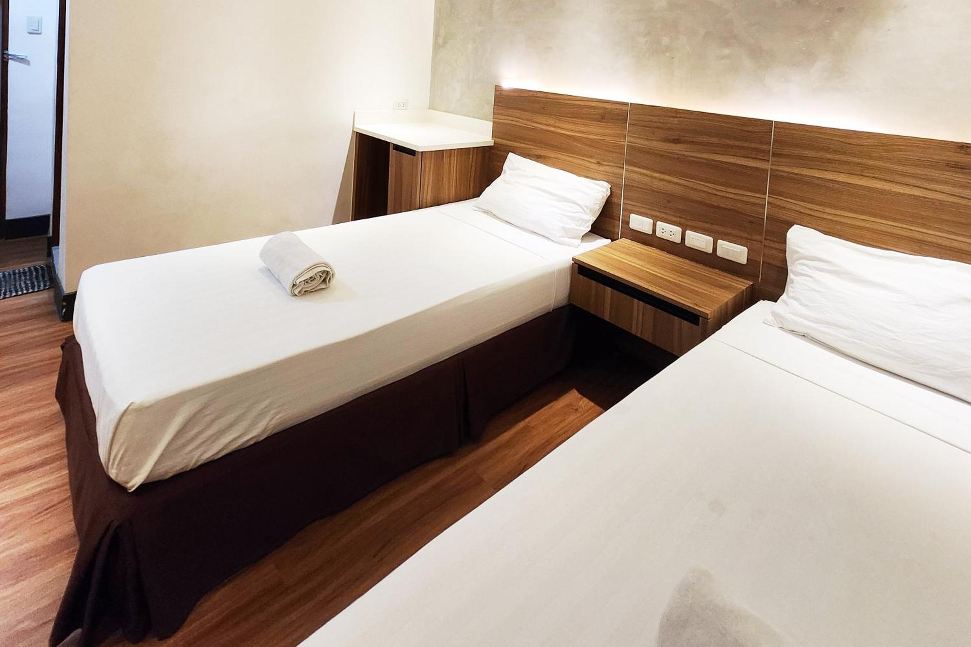 Boulevard Pension Hotel 세부 외부 사진