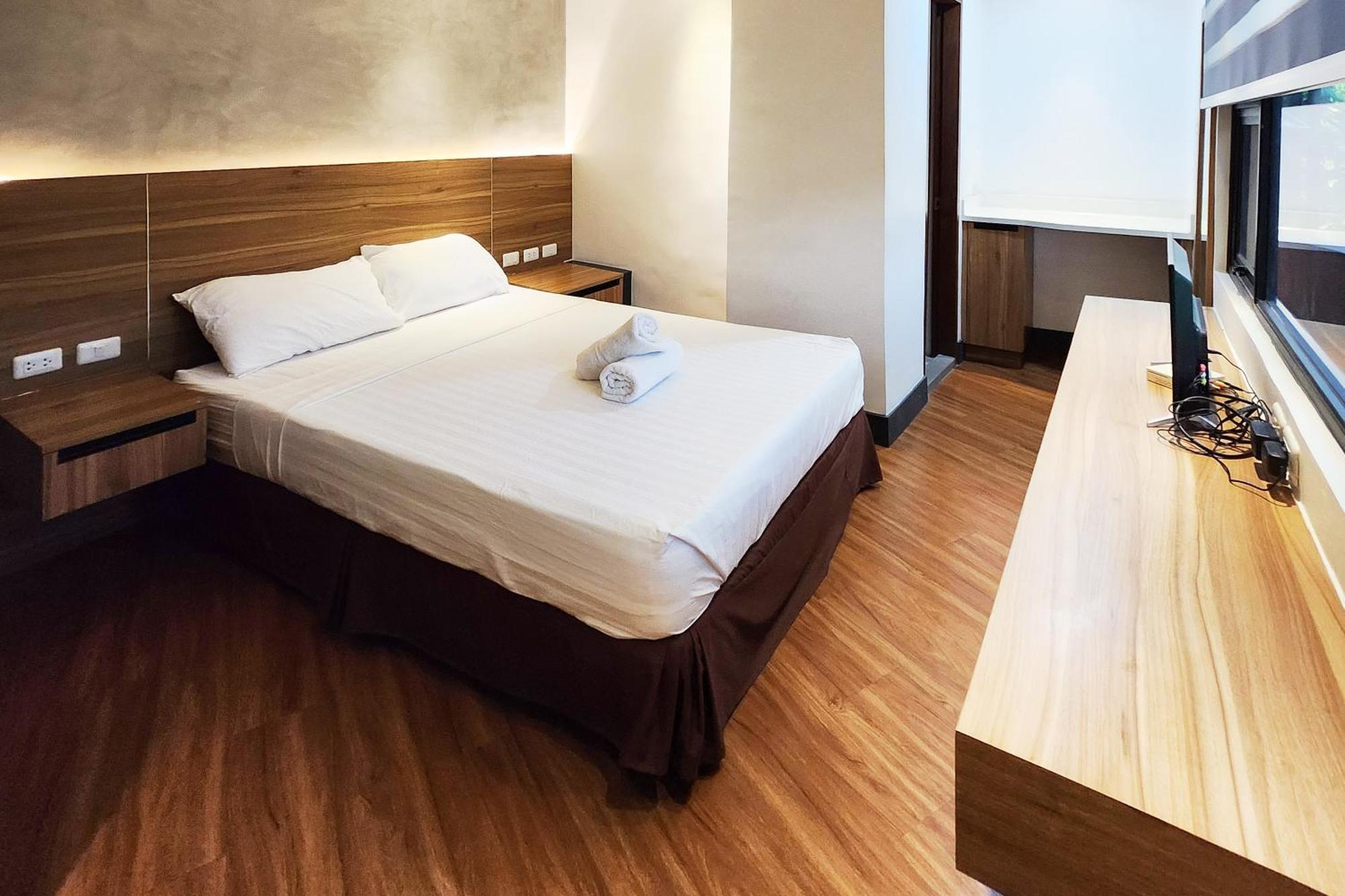 Boulevard Pension Hotel 세부 외부 사진