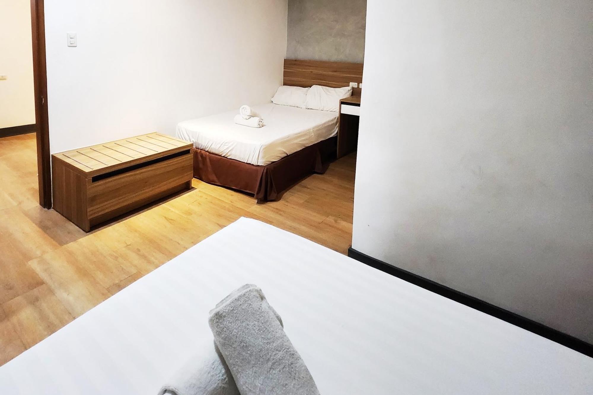 Boulevard Pension Hotel 세부 외부 사진