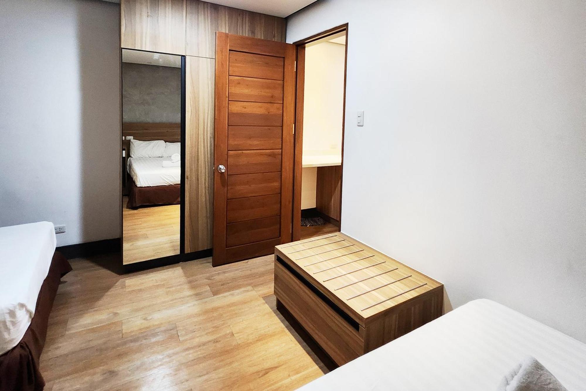 Boulevard Pension Hotel 세부 외부 사진