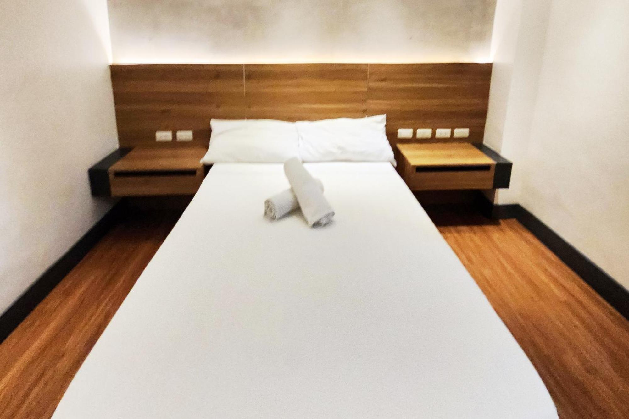 Boulevard Pension Hotel 세부 외부 사진