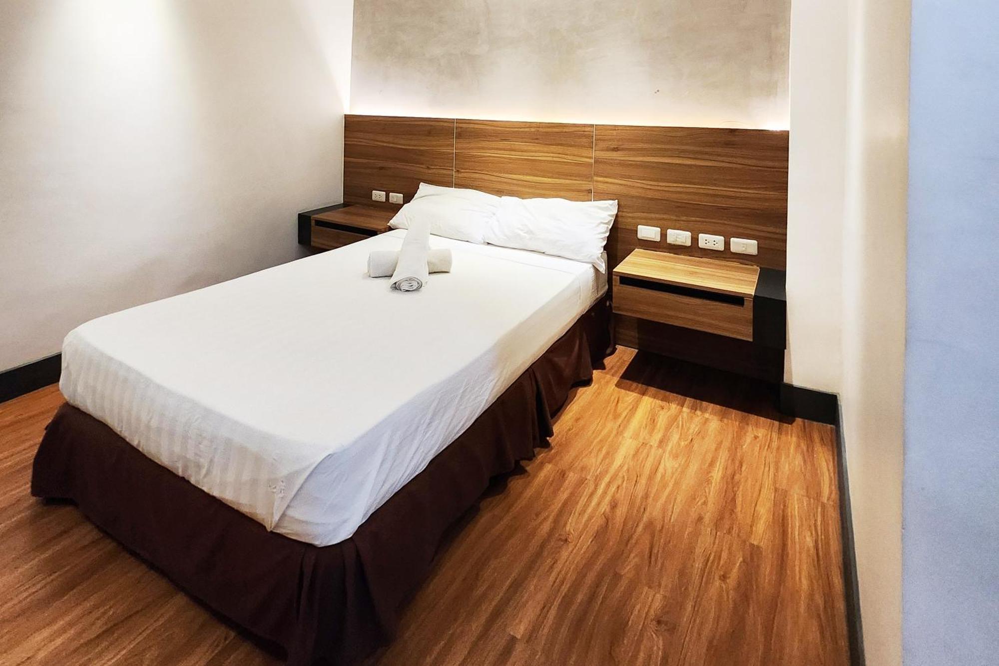 Boulevard Pension Hotel 세부 외부 사진